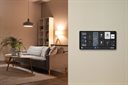 Bild av Stor väggskärm, Svart, WiFi, Shelly Wall Display X2i